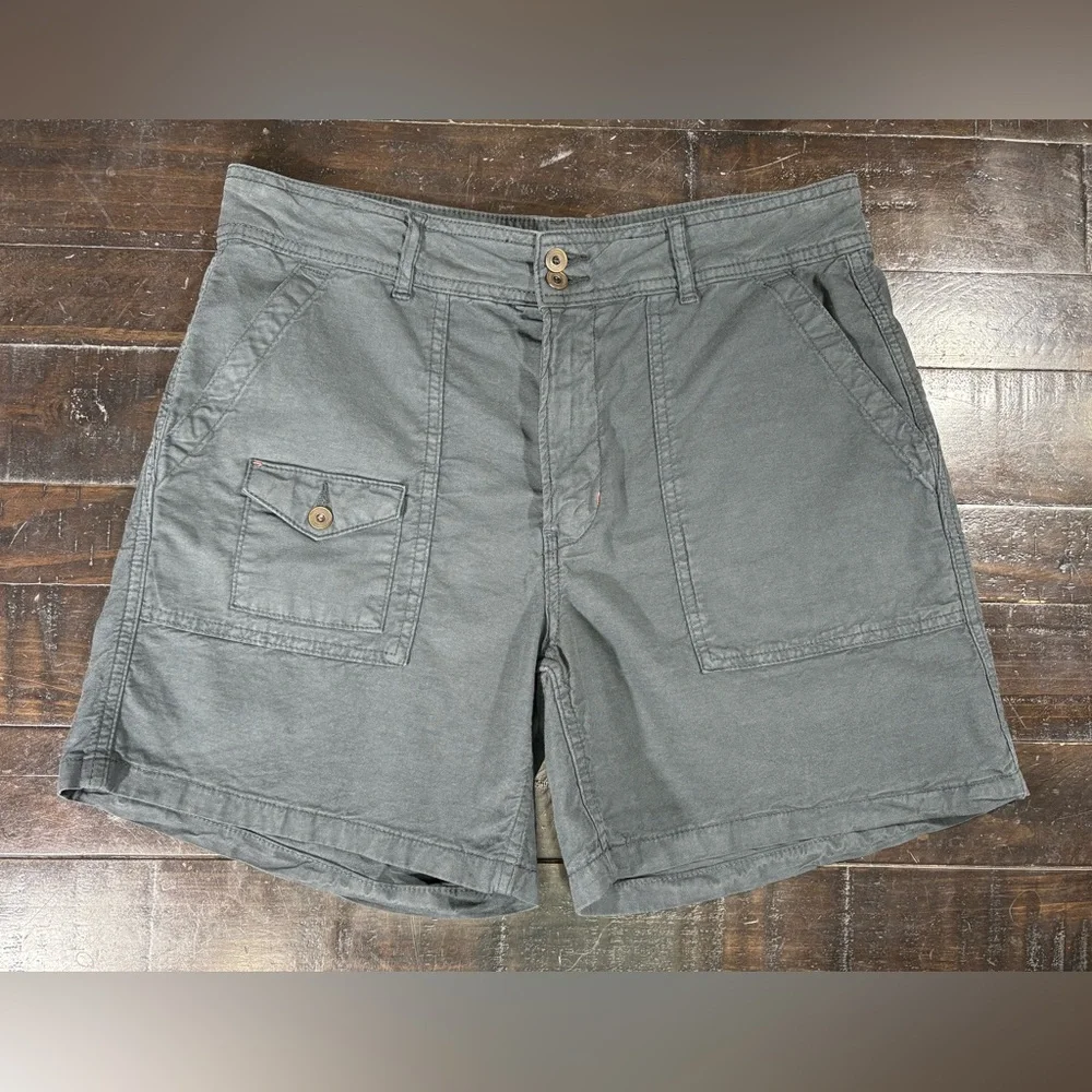 Anthropologie The Wanderer 6” Inseam Shorts Size 31 Navy